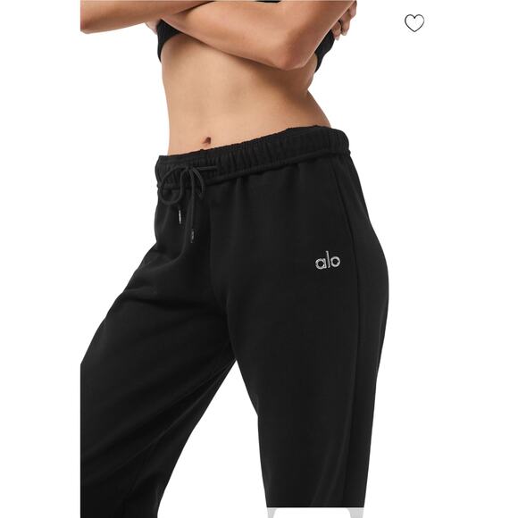 Alo - Accolade Sweatpants - Size Medium (Excellent Condition) - Picture 2 of 8